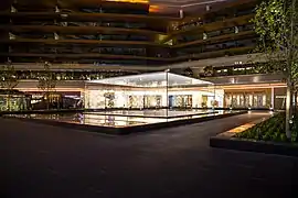 Roof of Apple Store at Zorlu Center