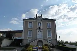 The town hall in Argenvilliers