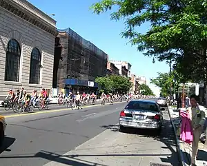 Atlantic Avenue descending Cobble Hill