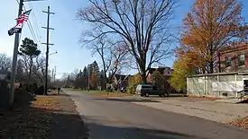 Looking south along Dundee Azalia Road