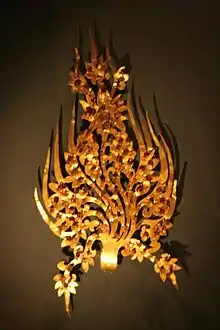 A close up of one of King Muryeong's diadem ornaments.