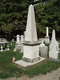 Commodore William Bainbridge's tombstone