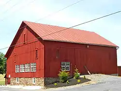 Barn north of Dillsburg