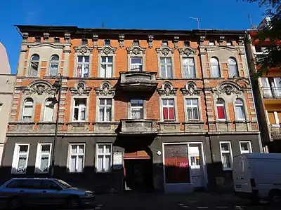 Main elevation on the street