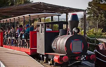 Beacn train of the Comboio da Praia do Barril [pt]