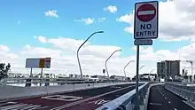 Bennelong Bridge eastern entrance, with T-Way signs.