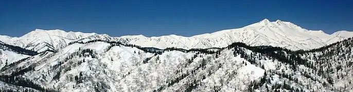 Mount Haku from east of Mount Hideri