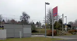 Side platforms next to railway line