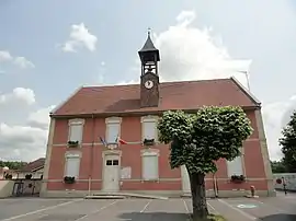 The town hall in Blacy