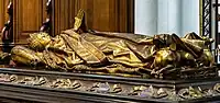 Full-length view of the effigy