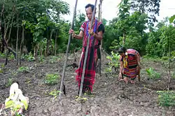 Image 15Brao couple farming (from Culture of Laos)