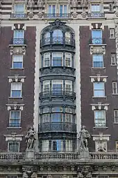 The bay windows on the western facade of the Dorilton