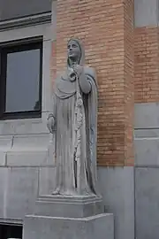 Statue