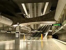 Top: Örs vezér tere, terminus of metro line M2 Bottom: Metro line M4, a driverless metro line with real-time PIDS system at Kálvin tér,  transfer station to metro line M3