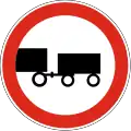 No trucks/heavy goods vehicles pulling trailers