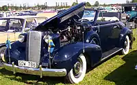 1937 Cadillac Series 60 2-door convertible