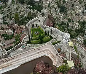 Image 26Al-Qahyra (Cairo) Castle's Garden in Ta'izz, the capital of Yemen during the Rasulid's era (from History of Yemen)