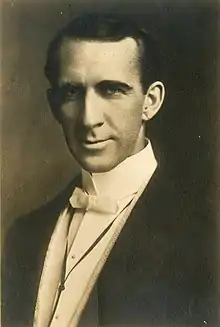 Carl StockdaleThomas Gains