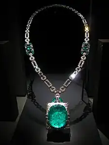 Mackay Emerald Necklace, emerald, diamond and platinum, by Cartier (1930) (Smithsonian National Museum of Natural History, USA)