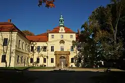 Mirošov Castle