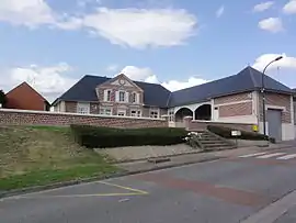 The town hall and school of Castres