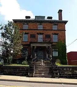 Chalfant Hall of CCAC (former house of Henry Chalfant), built circa 1900.