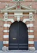 Portal of hôtel de Chalvet