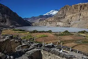 Chhusang in the Kali Gandaki Gorge