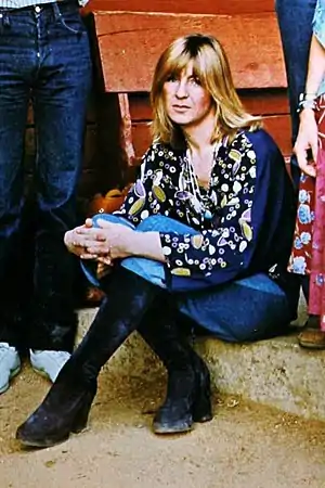 Christine McVie - Fleetwood Mac (1977).jpg