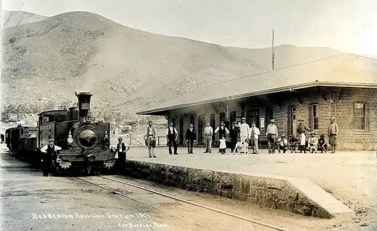 Esslingen-built no. 213, the engine Australien, at Barberton station in 1901