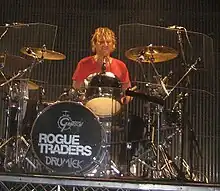 Cameron McGlinchey performing with the Rogue Traders on the "Better in the Dark" tour