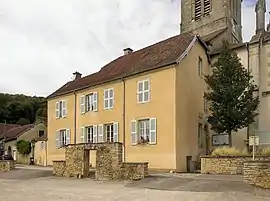 The town hall in Colombier