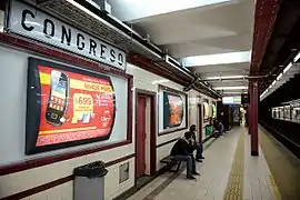 Interior of Congreso station