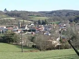 A general view of Cour-et-Buis