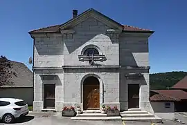 The town hall in Crans