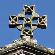 Four triquetras forming a "Carolingian cross" in the church of Santa Susanna in Galicia (11th/12th century?).