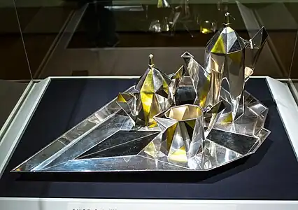 Cubist influences - Cubic coffee service, by Erik Magnussen, 1927, silver, in a temporary exhibition called the "Jazz Age" at the Cleveland Museum of Art, US