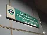 Signage on northbound platform