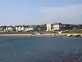 Falmouth Hotel, Gyllyngvase, from Castle Drive.