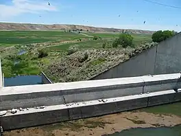 Bully Creek Dam overlooking Bully Creek