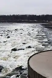 This low water dam across the Mississippi maintains a minimum pool level upstream of the locks.