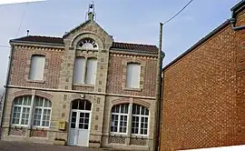 The town hall in Dampierre-le-Château