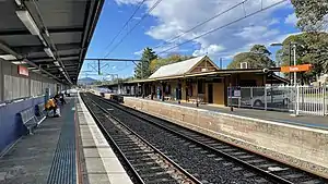 Dapto Station