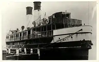 Dee Why's arrival in Sydney from Scotland, 1928