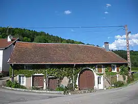 A farmhouse in Denipaire