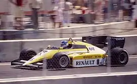 Derek Warwick driving his Renault in the 1984 Dallas Grand Prix