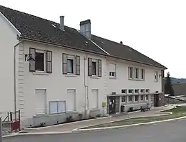 The town hall and school in Domfaing