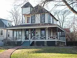 Douglass Summer House, December 2009