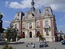 The town hall in Doullens