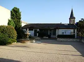 Town Hall Square, hall (left) and church (background)